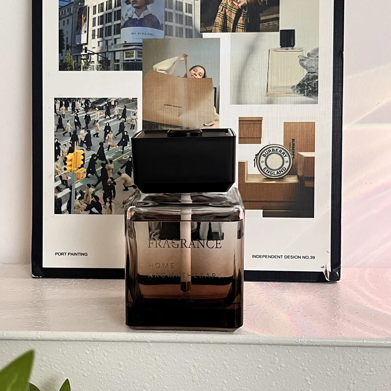 ホームフレグランススプレー ホテルグレード 自動芳香スプレー - Home Fragrance Long Lasting のレビューと価格